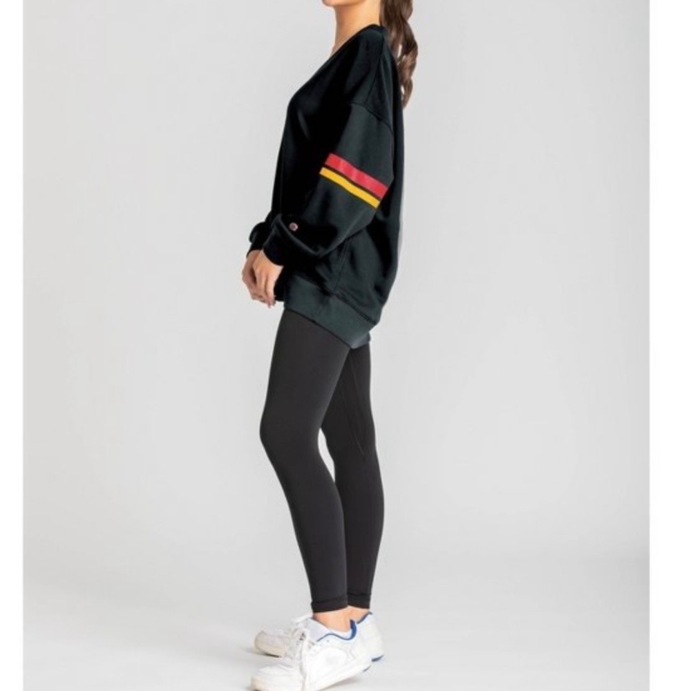 Champion Kansas City Chiefs V-Neck Oversized Sweatshirt Black‎ NFL Women Medium - Picture 5 of 7